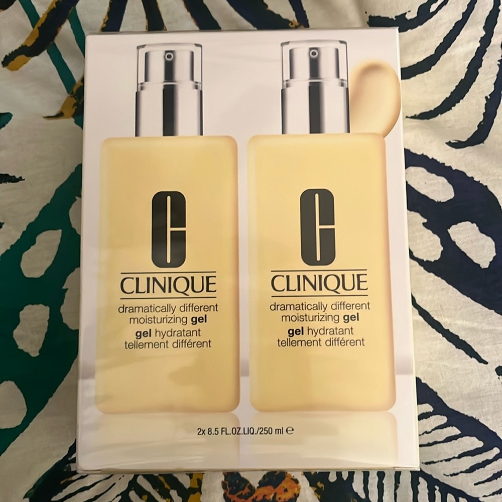 Clinique Dramatically Different Moisturizing Gel Jumbo Duo NEW IN BOX (2x 8.5)